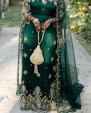 Load image into Gallery viewer, Fay Collection - Hunt Green Lace