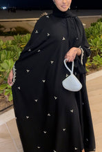 Load image into Gallery viewer, Black Crystal Stone Abaya