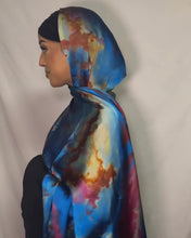 Load image into Gallery viewer, Watercolour Hijab - Blue and Purple
