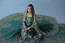 Load image into Gallery viewer, Hanan Collection - Hunt Green Lace
