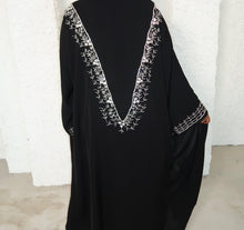 Load image into Gallery viewer, Silver Waterfall Abaya
