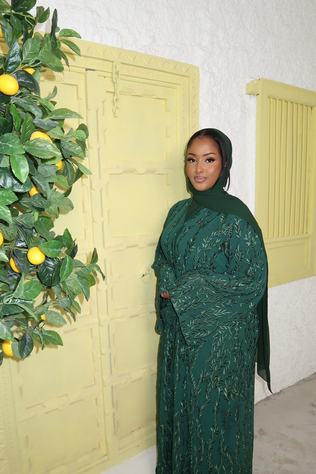 Stone Leaf Abaya - Green