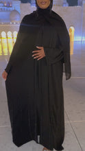 Load and play video in Gallery viewer, Black Butterfly Jewel Abaya
