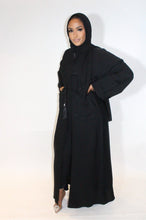 Load image into Gallery viewer, Front Pocket Black Abaya
